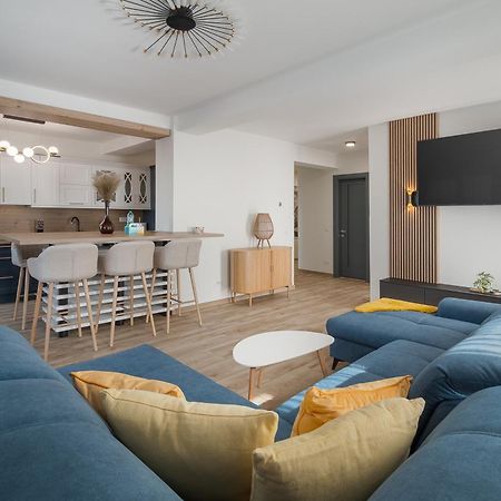 Prime Retreat Near Piata Unirii Apartment ออราแด ภายนอก รูปภาพ
